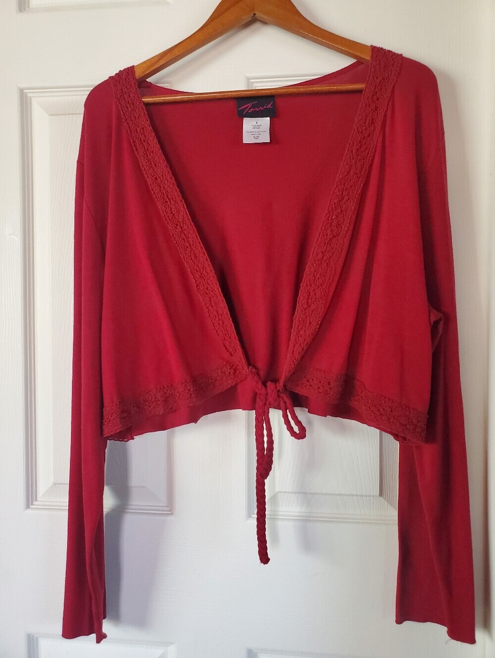 Torrid Front Tie Bolero Cardigan Red Lace Trim Preppy Casual Minimalist Plus 3X